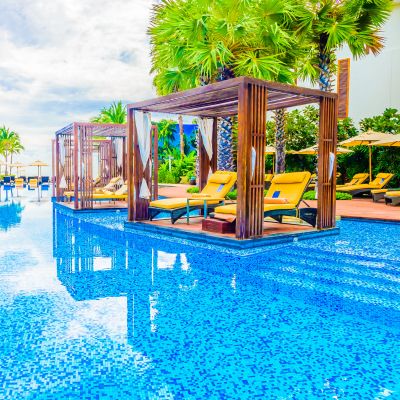 Luxury Pool Resort